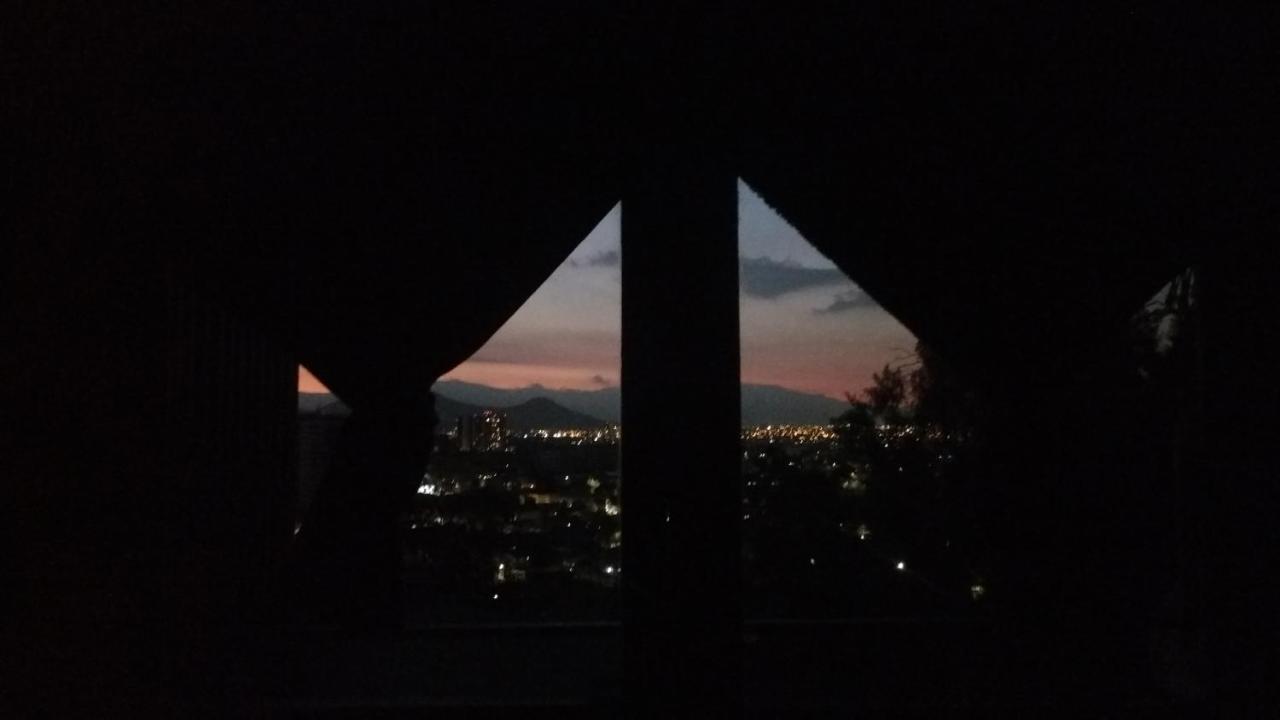 Nuevovalpo Hillside Homestay Santiago de Chile Exteriör bild